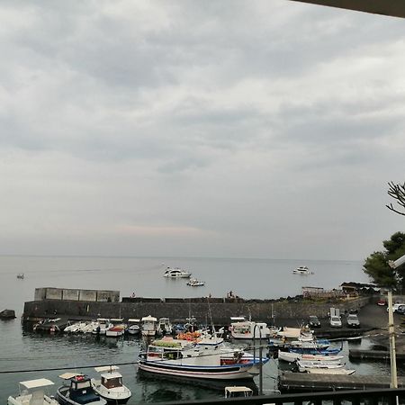 Acirealevacanze - Romantica Camera Sul Mare Exterior photo